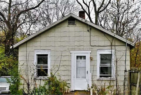 822 Sunlight Ave, Dayton, OH 45417