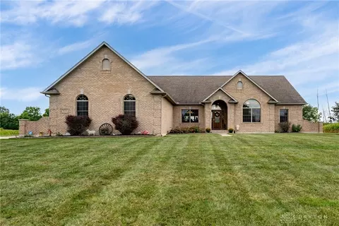 4111 Crawford Toms Run Rd, Brookville, OH 45309