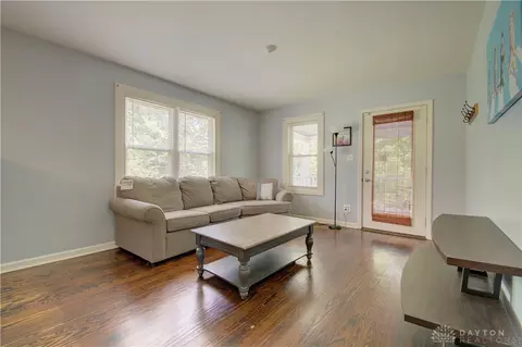547 Sutton Rd, Cincinnati, OH 45230 photo 5