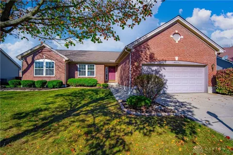 4021 Clearstream Way, Englewood, OH 45322
