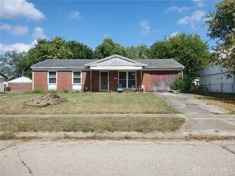 824 Sheehan Ave, New Carlisle, OH 45344