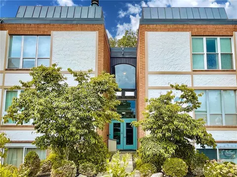 3809 Petoskey Ave #1, Cincinnati, OH 45227