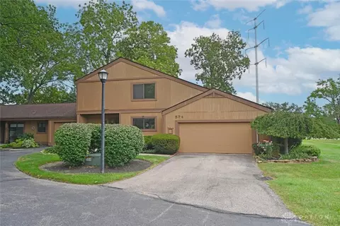 574 Maple Ln, Mason, OH 45040