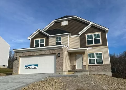 130 Holly Oak Ct, Hamilton, OH 45013