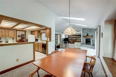 8521 Gurney Ct, Centerville, OH 45458 photo 19