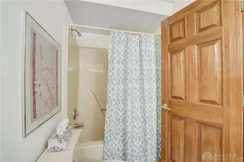 8521 Gurney Ct, Centerville, OH 45458 photo 41