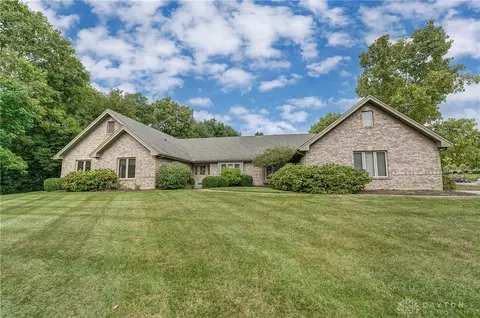 8521 Gurney Ct, Centerville, OH 45458 photo 7