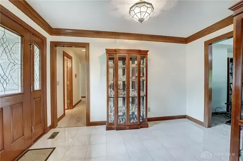 8521 Gurney Ct, Centerville, OH 45458 photo 11