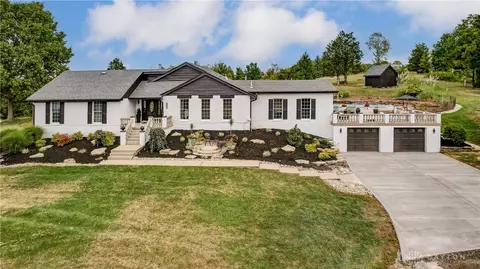6994 Hearne Rd, Cincinnati, OH 45248 photo 2