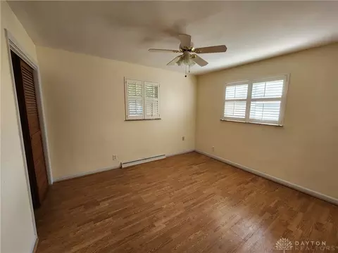 524 Iris Ln, Cincinnati, OH 45255 photo 12