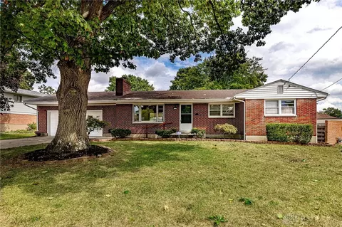 129 S Heinkel Rd, Middletown, OH 45044