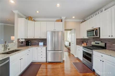 1631 Olde Haley Dr, Dayton, OH 45458 photo 16