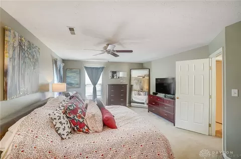 1631 Olde Haley Dr, Dayton, OH 45458 photo 31