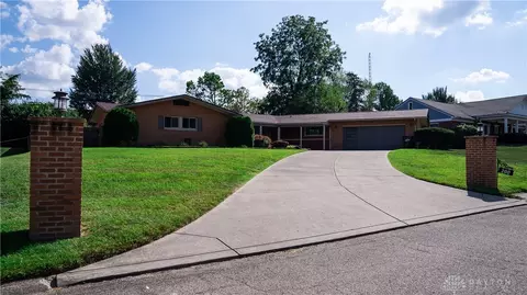 200 Folsom Dr, Dayton, OH 45405