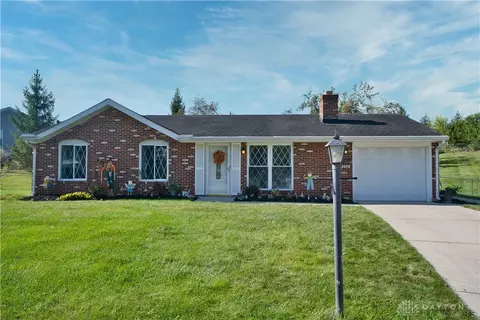 2310 Grierson Pl, Fairborn, OH 45324