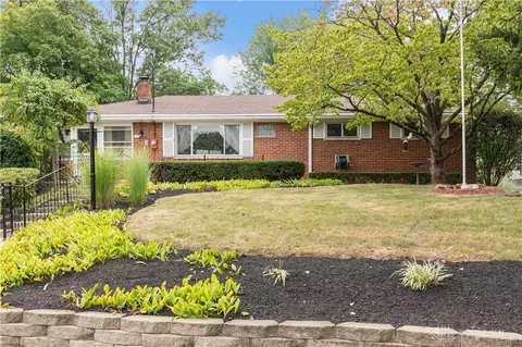9571 Winding Ln, Loveland, OH 45140