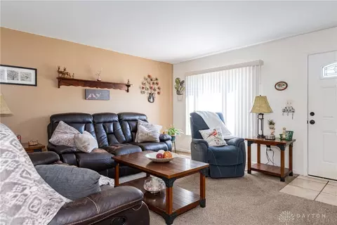 3101 Sudbury Dr, Kettering, OH 45420 photo 4