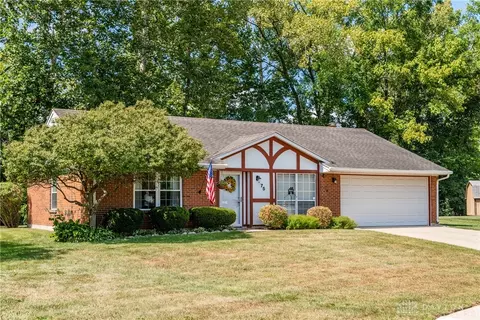 75 Creekview Ct, Springboro, OH 45066