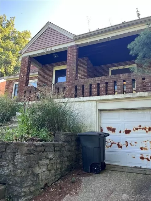 3922 Carrie Ave, Cincinnati, OH 45211