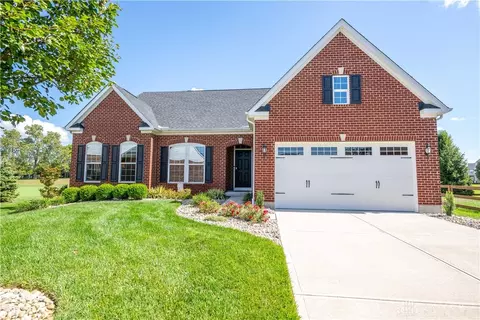 6326 Lily Ct, Hamilton, OH 45011
