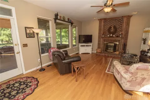 4999 Guards Ln, Cincinnati, OH 45244 photo 24