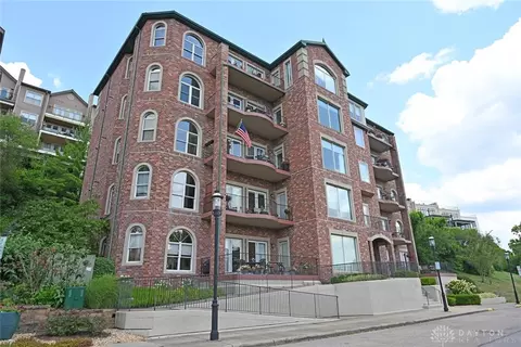 380 Baum St #1A, Cincinnati, OH 45202