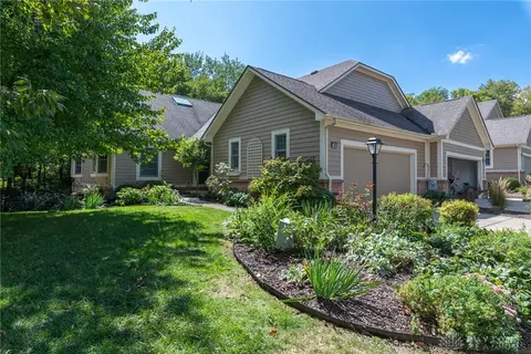 3433 Baronwood Blvd, Dayton, OH 45440