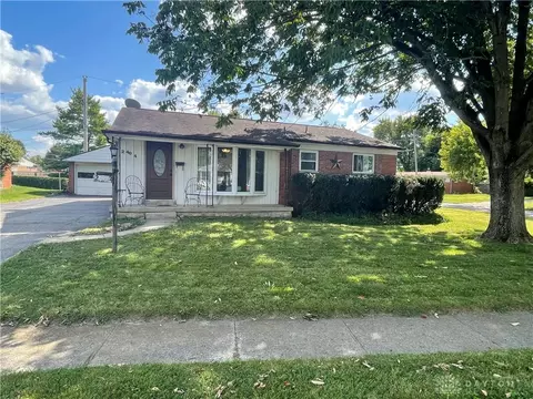 2404 Danube Ct, Dayton, OH 45420