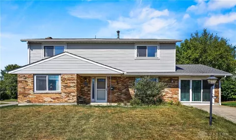 6511 Highbury Rd, Dayton, OH 45424