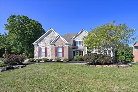 6869 Clubside Dr, Loveland, OH 45140