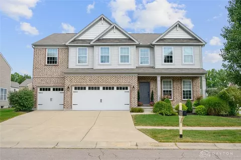 7668 Hempston Cir, Maineville, OH 45039