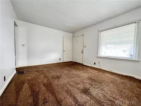 1261 Malden Ave, Springfield, OH 45504 photo 6