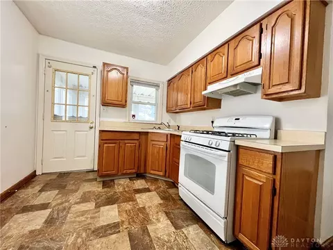 1261 Malden Ave, Springfield, OH 45504 photo 8