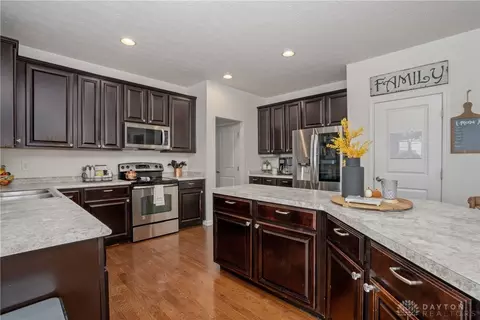 4528 Dolley Dr, Kettering, OH 45440 photo 24