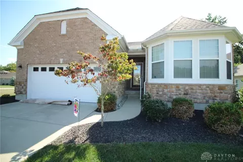 1751 Calm Stream Ln, Maineville, OH 45039
