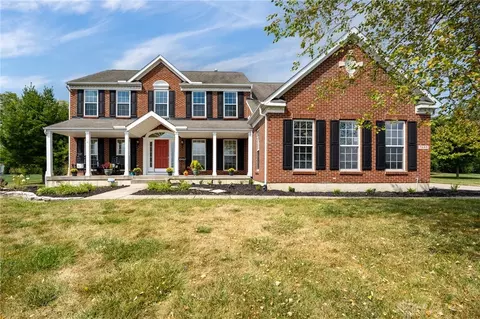7485 Silver Lake Dr, Waynesville, OH 45068