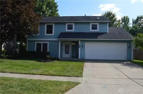 10175 Forestedge Ln, Miamisburg, OH 45342