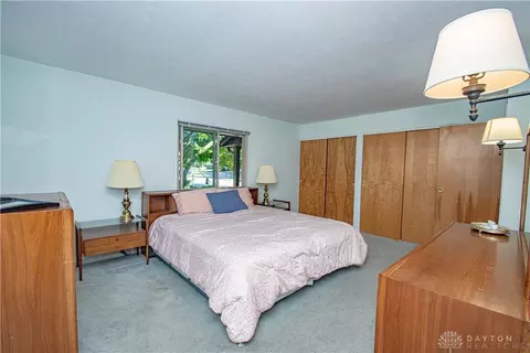 2333 Pondview Dr, Kettering, OH 45440 photo 17
