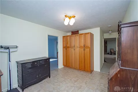 2333 Pondview Dr, Kettering, OH 45440 photo 26