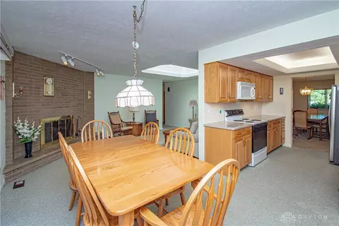 2333 Pondview Dr, Kettering, OH 45440 photo 11