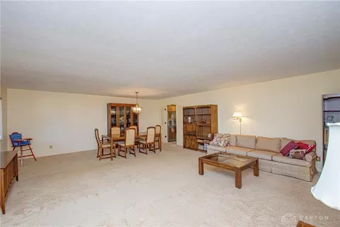 2333 Pondview Dr, Kettering, OH 45440 photo 7