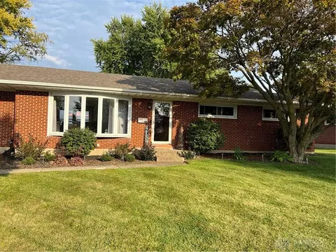 5120 Taywell Dr, Springfield, OH 45503 photo 2