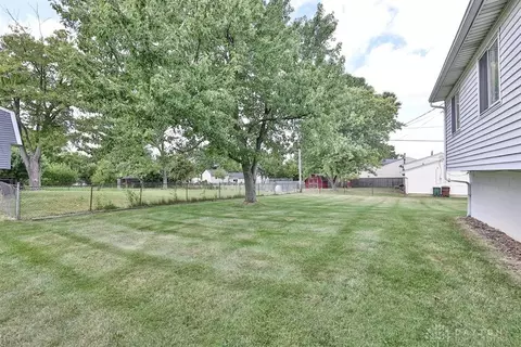 11751 Lassiter Dr, Forest Park, OH 45240 photo 7