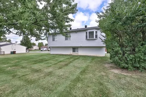 11751 Lassiter Dr, Forest Park, OH 45240 photo 9