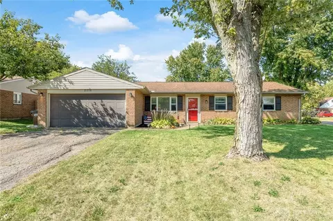 2076 Tennessee Dr, Xenia, OH 45385