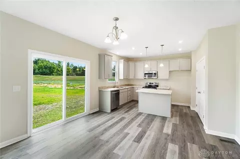 643 Crabapple, Maineville, OH 45039 photo 6