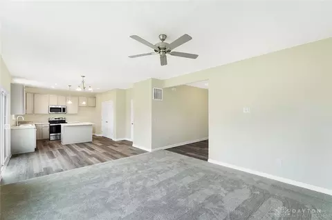 643 Crabapple, Maineville, OH 45039 photo 5