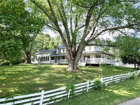 2598 Oregonia Rd, Lebanon, OH 45036