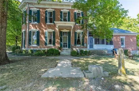 7835 Old Dayton Rd, Dayton, OH 45417