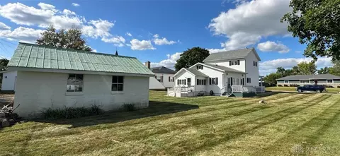 139 E Walnut St, Saint Paris, OH 43072 photo 11